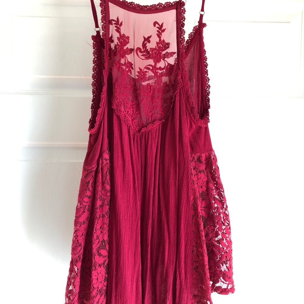 Red, lace tank top